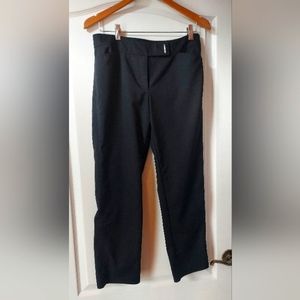 White House Black Market 8 Capris